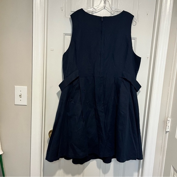 ModCloth Something Sixties Cotton Linen Dress Navy Blue Wood Buttons Size 28 - Picture 4 of 7